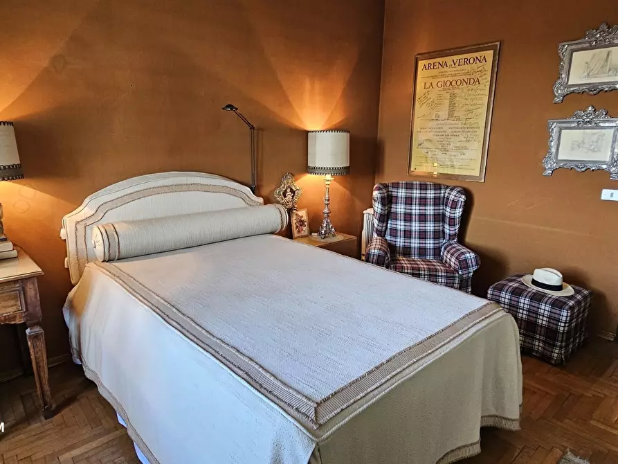 Immagine 21 di Attico in vendita  in viale san gimignano 8 a Milano