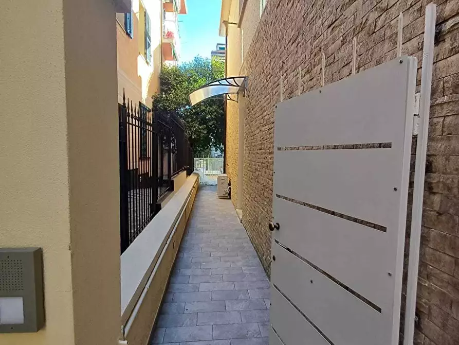 Immagine 2 di Bilocale in affitto  in Via Alessandro Manzoni 11 a Alassio