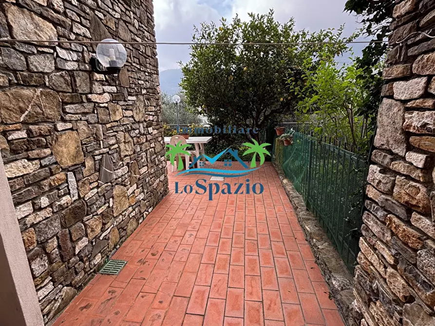 Immagine 26 di Trilocale in vendita  in strada piangrande a Andora