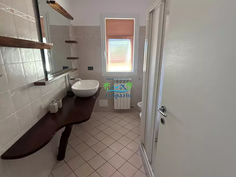 Immagine 15 di Trilocale in vendita  in Strada della Colla 56 a Andora