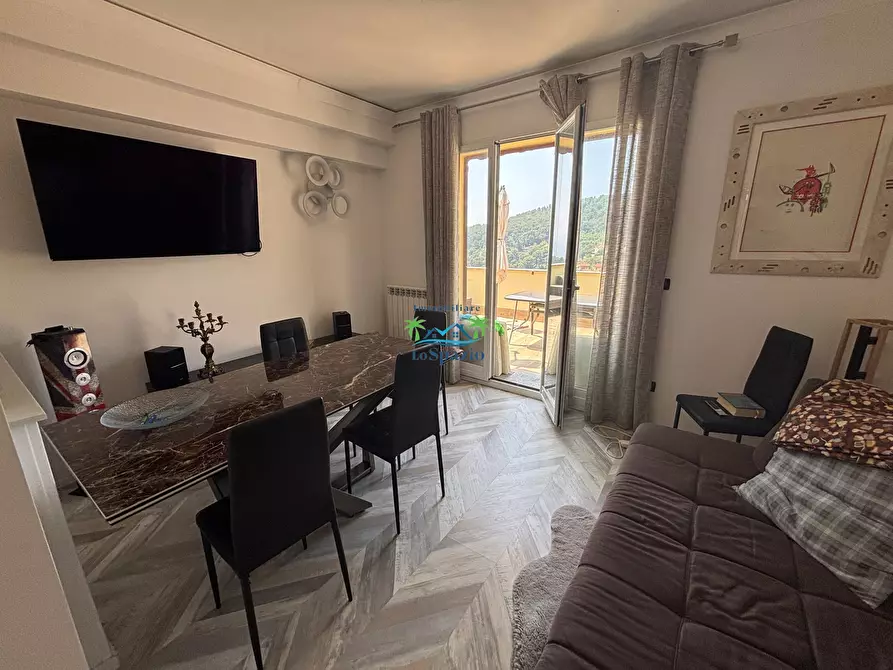 Immagine 6 di Trilocale in vendita  in strada della colla 50 a Andora