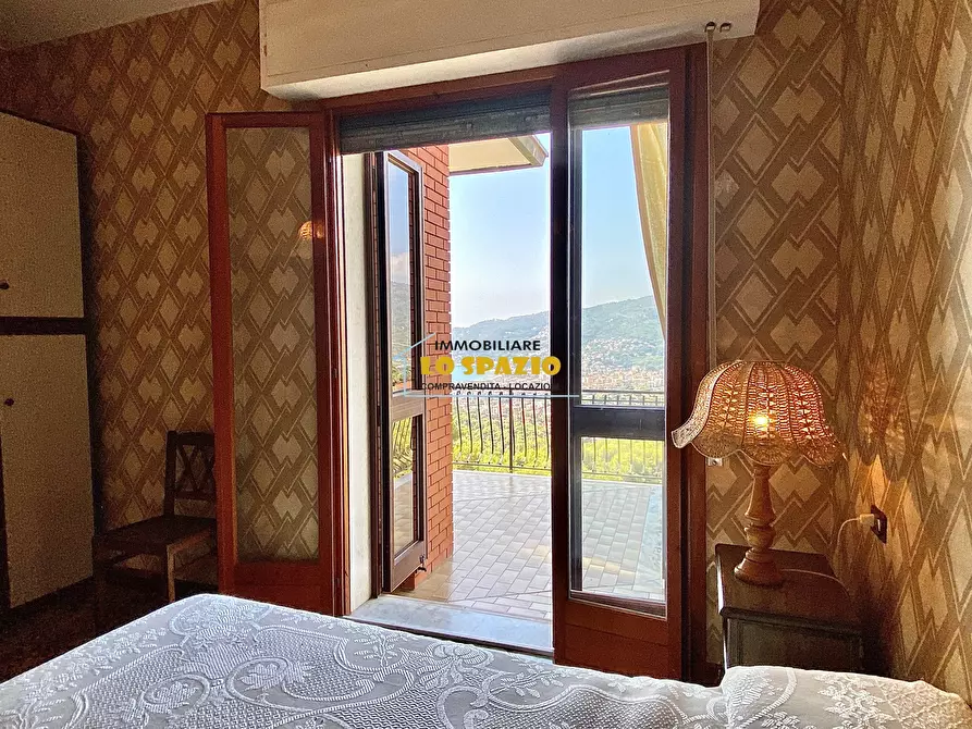 Immagine 12 di Villa in vendita  in via soprana 21 a Andora