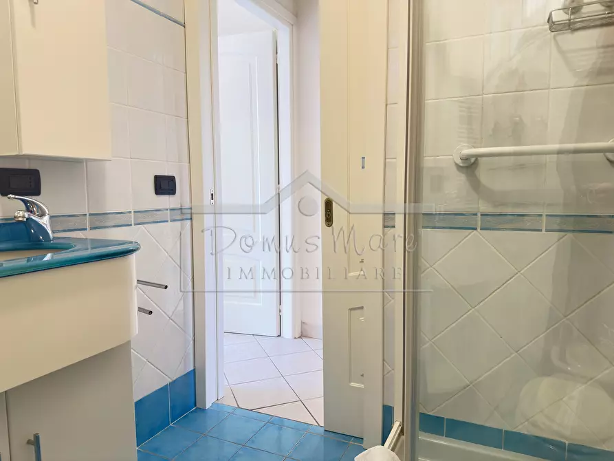 Immagine 16 di Trilocale in vendita  in Via Aurelia 20 a Loano