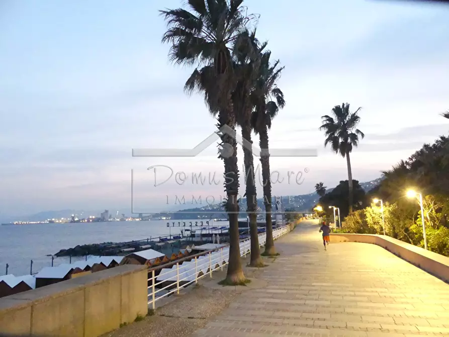 Immagine 1 di Pentalocale in vendita  a Albisola Superiore