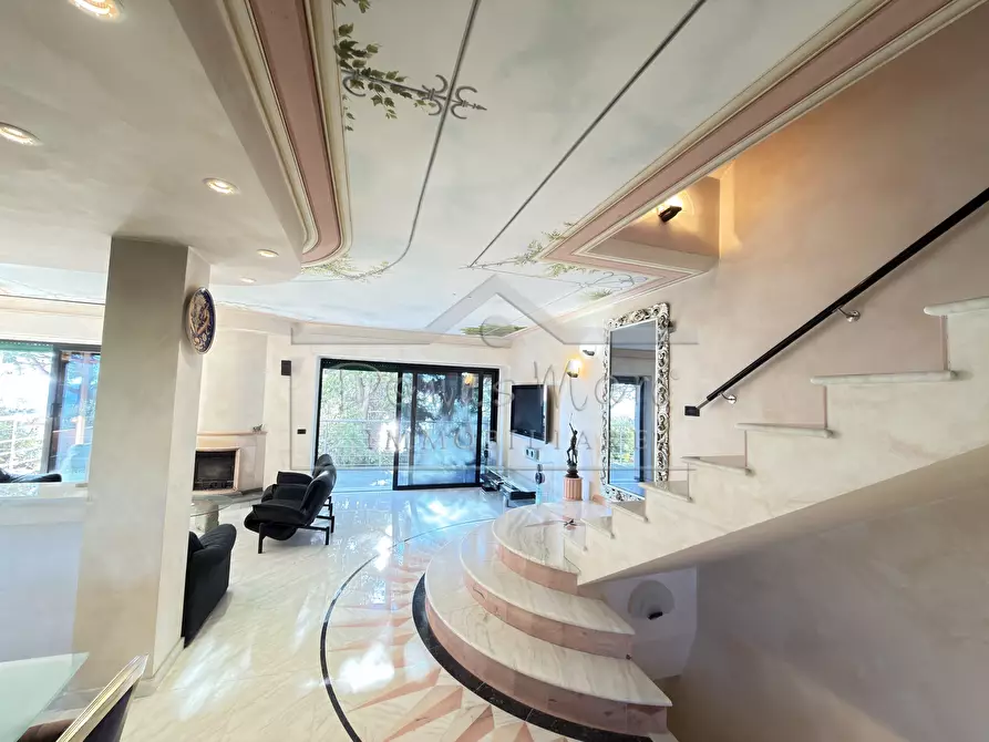 Immagine 35 di Villa in vendita  in Via Bricco del Poggio 32 a Savona