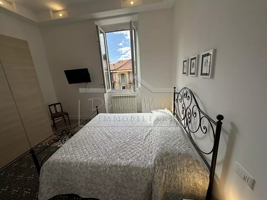 Immagine 9 di Pentalocale in vendita  in Via Beato Ottaviano 4 a Savona