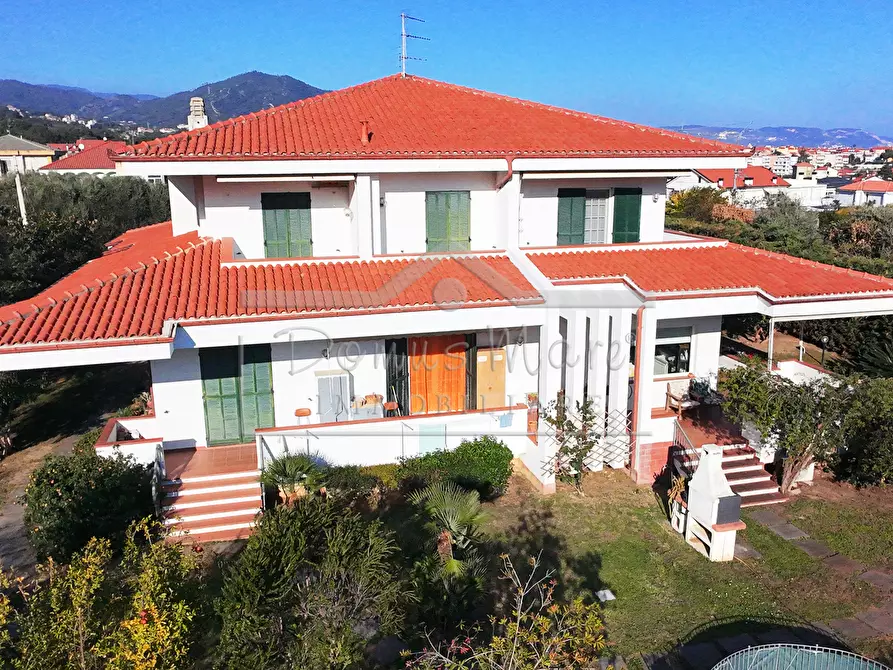 Immagine 10 di Casa bifamiliare in vendita  in Via per Pineland 25 bis a Borghetto Santo Spirito