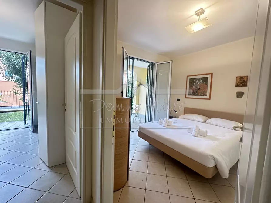 Immagine 14 di Trilocale in vendita  in Via Aurelia 20 a Loano