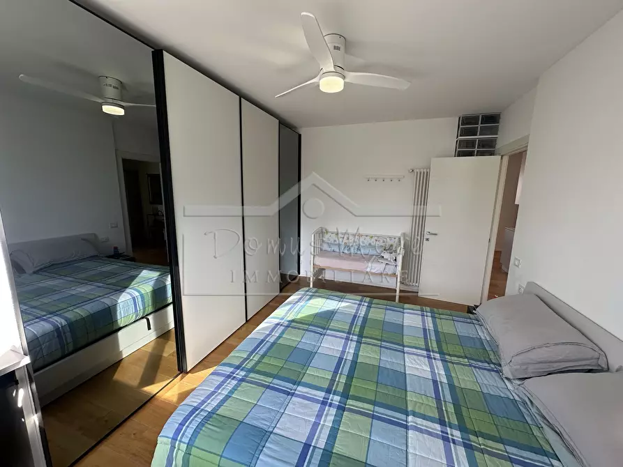 Immagine 17 di Quadrilocale in vendita  in Piazza Santa Cecilia 2 a Savona