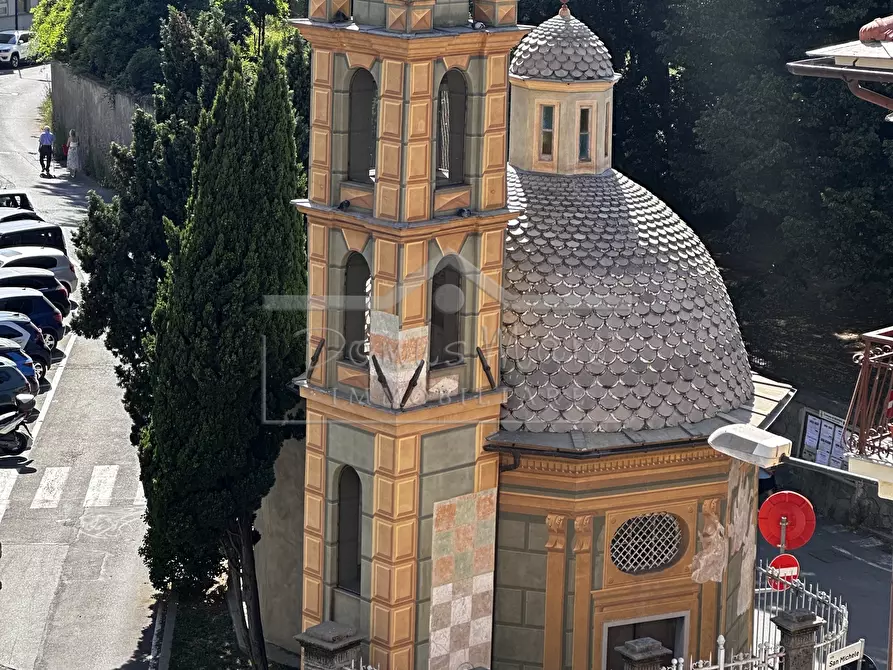 Immagine 1 di Quadrilocale in vendita  in VIA SAN MICHELE 3 a Savona