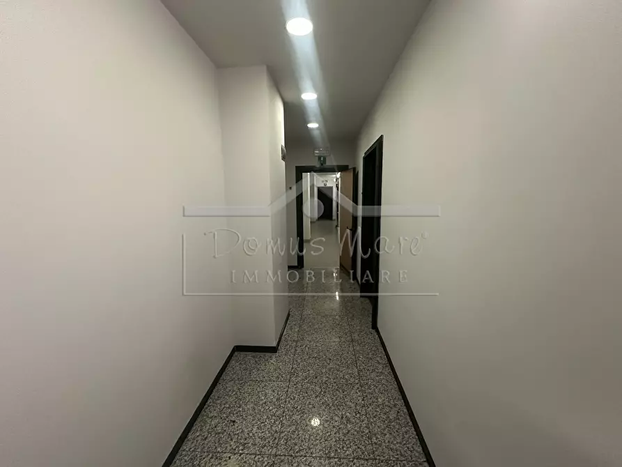 Immagine 19 di Ufficio in affitto  in via bartolomeo guidobono 137 r a Savona