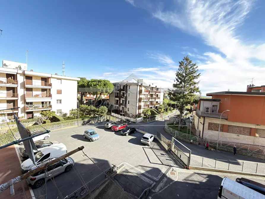 Immagine 4 di Trilocale in vendita  in VIA  DELLA COSTITUZIONE 16 a Albenga