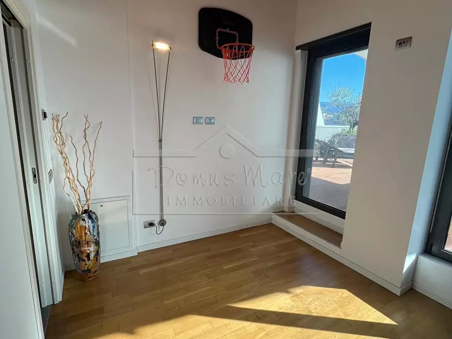 Immagine 34 di Attico in vendita  in Corso vittorio Veneto 1 a Savona