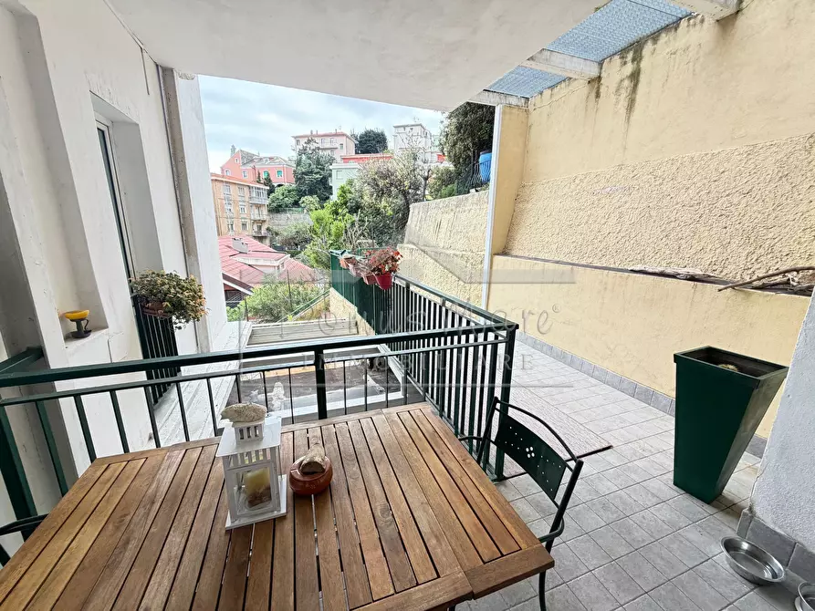 Immagine 4 di Bilocale in affitto  a Savona