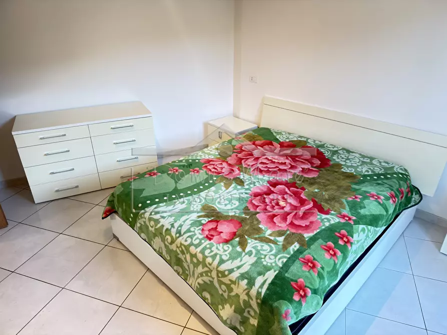 Immagine 9 di Trilocale in vendita  a Pietra Ligure