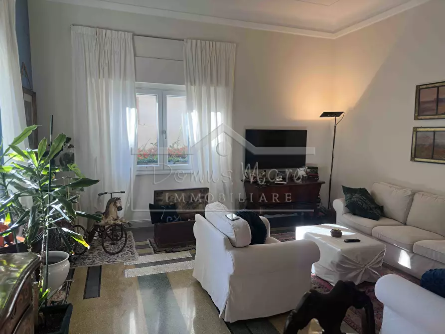 Immagine 13 di Pentalocale in vendita  in Via Beato Formica 4 a Savona