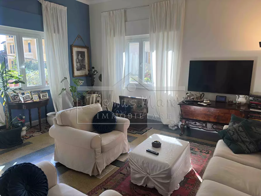 Immagine 6 di Pentalocale in vendita  in Via Beato Formica 4 a Savona