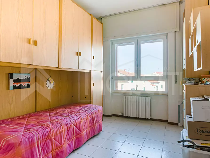 Immagine 38 di Quadrilocale in vendita  in Via del Vigna a Livorno