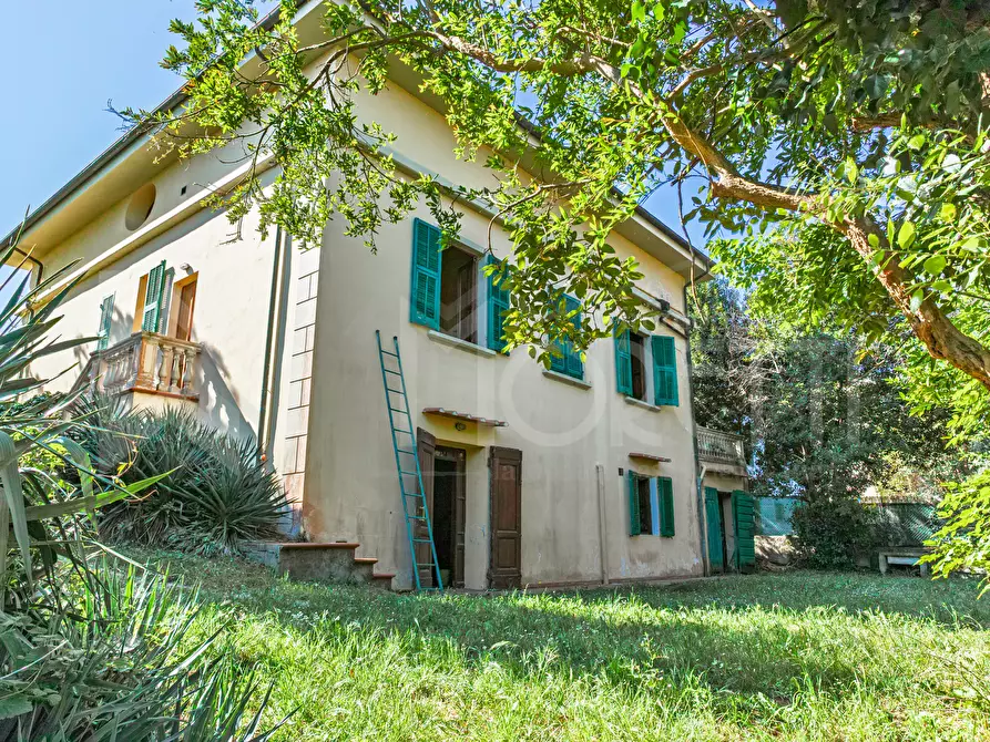 Immagine 88 di Villa in vendita  in Via Parrana San Martino a Collesalvetti