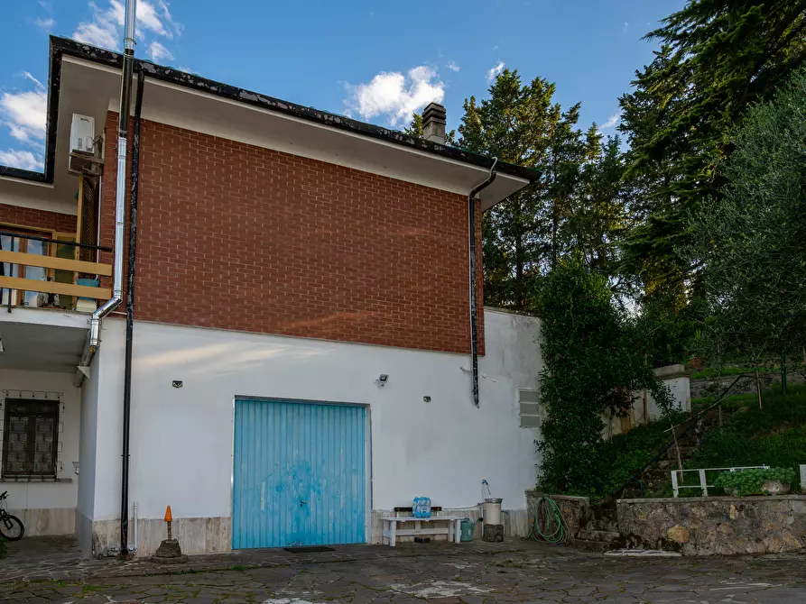 Immagine 23 di Villa in vendita  in Via Delle Corti a Collesalvetti
