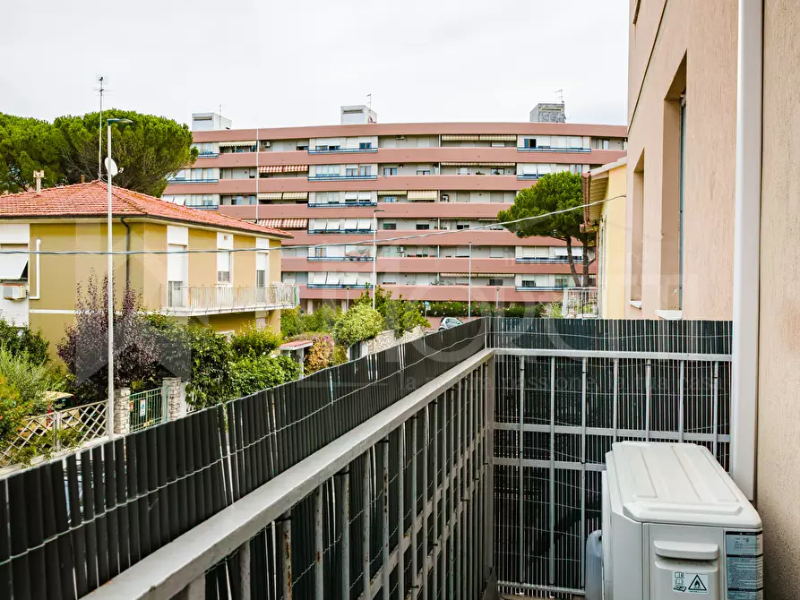 Immagine 30 di Pentalocale in vendita  in Via dell'Alloro a Livorno