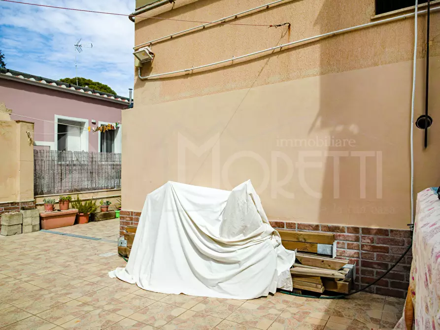 Immagine 20 di Pentalocale in vendita  in Via dell'Alloro a Livorno