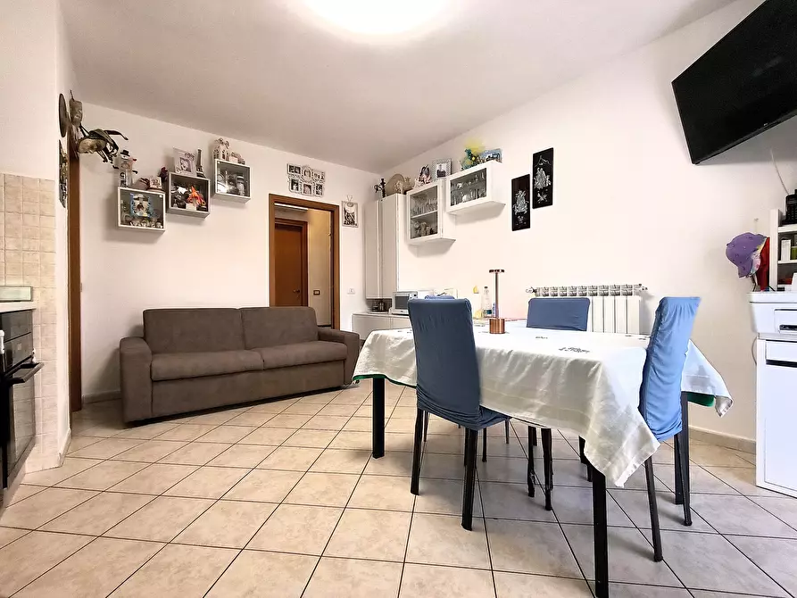 Immagine 15 di Trilocale in vendita  in Località Sassogrosso a Rosignano Marittimo