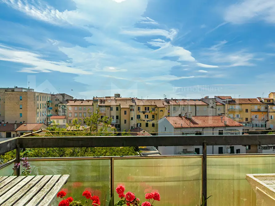 Immagine 25 di Quadrilocale in vendita  in Via San Jacopo In Acquaviva a Livorno