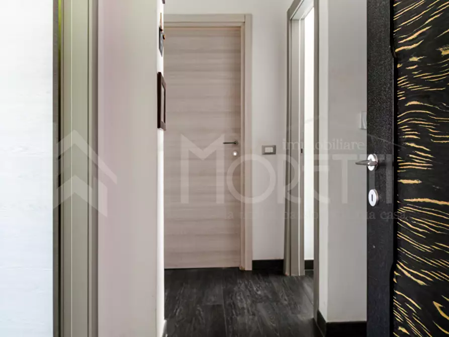 Immagine 49 di Pentalocale in vendita  in Via dell'Alloro a Livorno