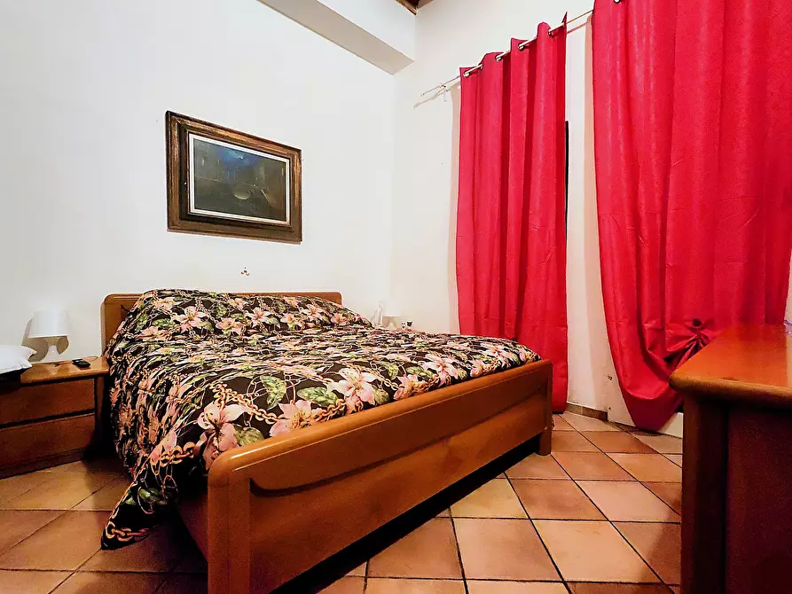 Immagine 15 di Bilocale in vendita  in Via Micali a Livorno