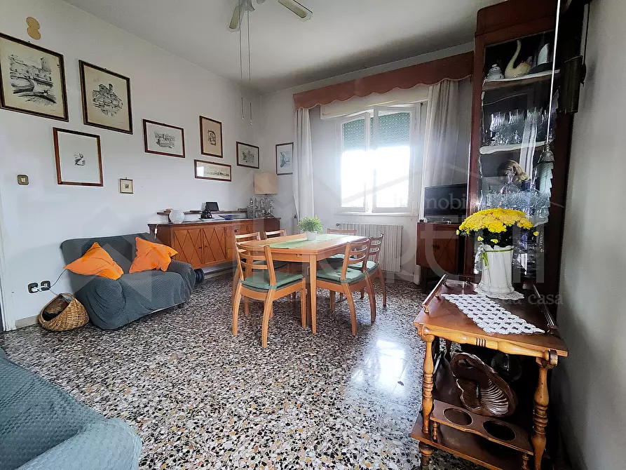 Immagine 3 di Pentalocale in vendita  in Viale Mameli a Livorno