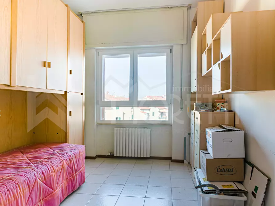 Immagine 39 di Quadrilocale in vendita  in Via del Vigna a Livorno