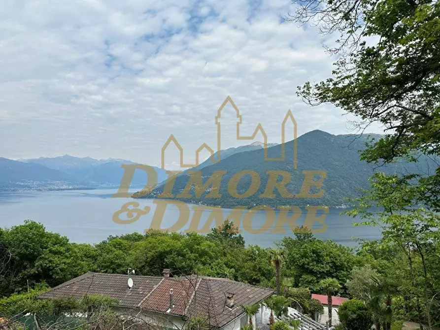 Immagine 52 di Villa in vendita  a Cannobio