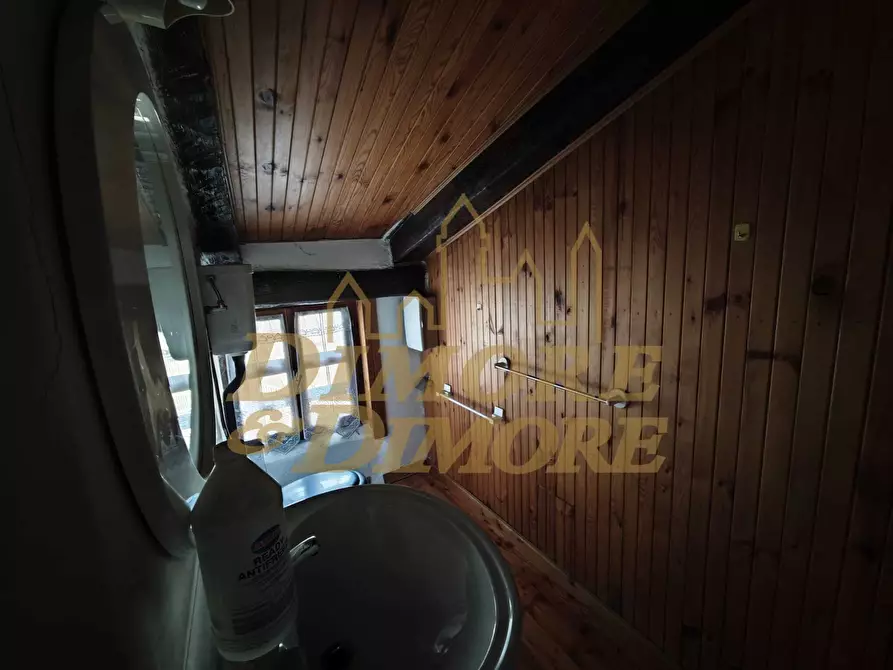 Immagine 21 di Trilocale in vendita  a Craveggia