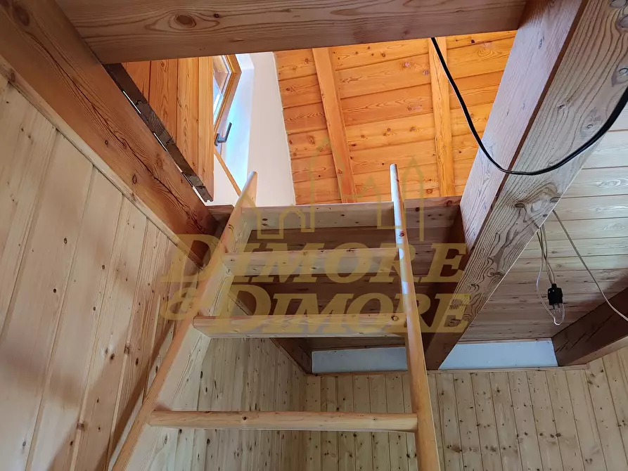 Immagine 4 di Baita in vendita  in Via Giulio Pastore 7 a Aurano