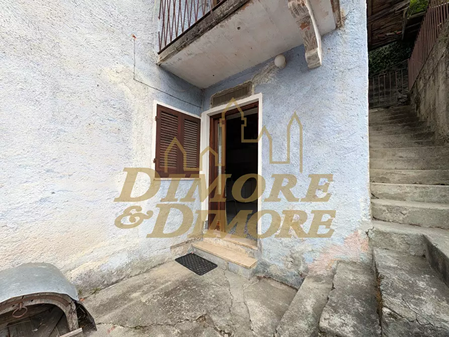 Immagine 9 di Casa indipendente in vendita  a Loreglia