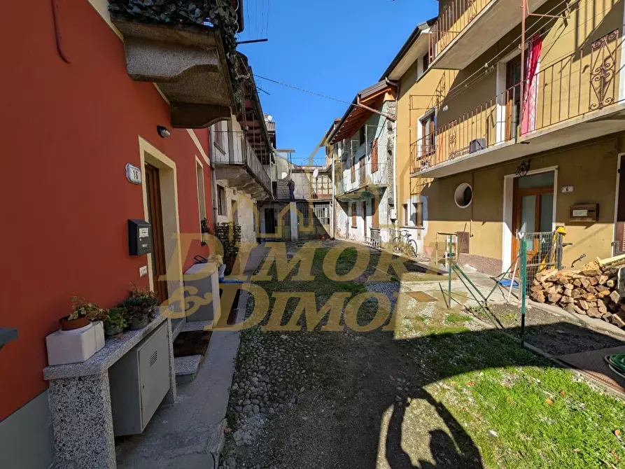 Immagine 2 di Casa indipendente in vendita  a Anzola D'ossola