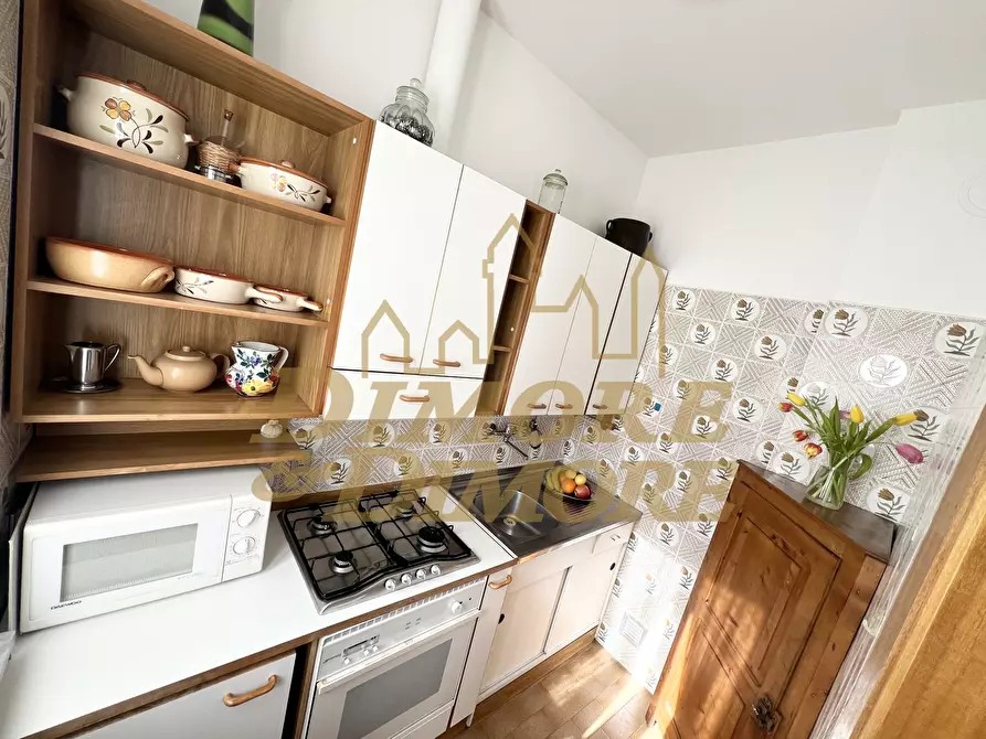 Immagine 10 di Casa indipendente in vendita  in Via Gualtiero Berti 3 a Maccagno Con Pino E Veddasca