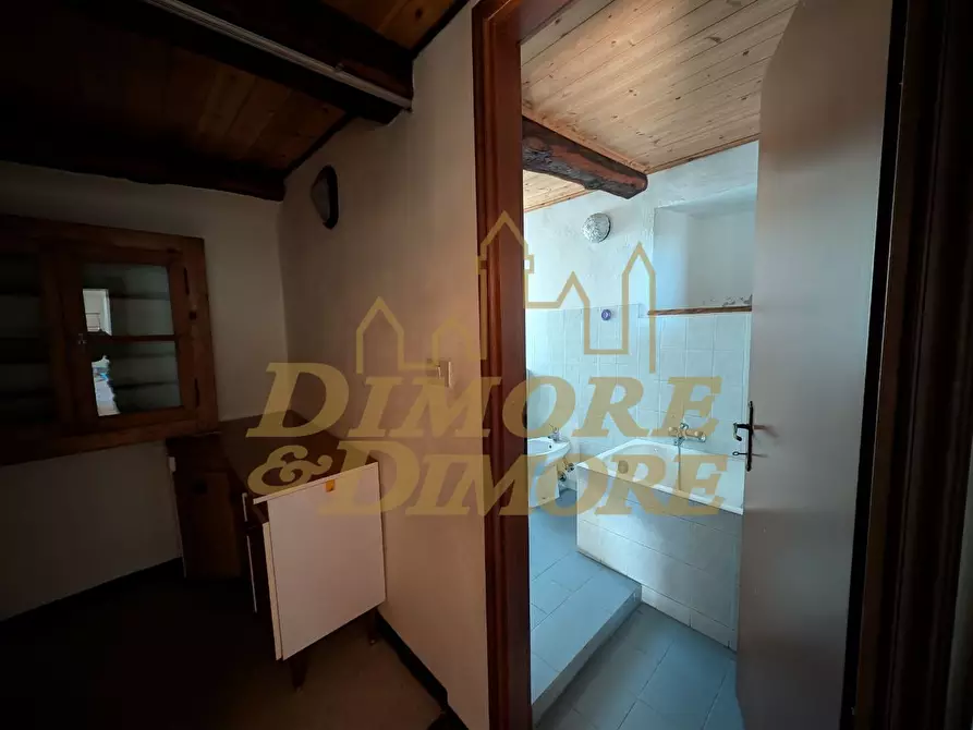 Immagine 13 di Quadrilocale in vendita  a Crevoladossola