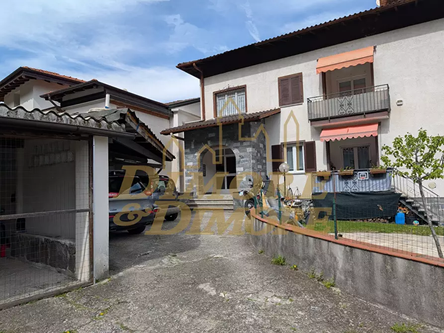 Immagine 6 di Quadrilocale in vendita  in Casali Cuserina 5 a Cannobio