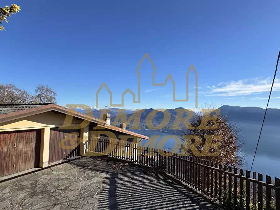 Immagine 2 di Villa in vendita  in Via Lago Azzurro 34 a Premeno