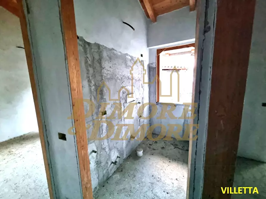 Immagine 4 di Rustico / casale in vendita  a Brovello-Carpugnino