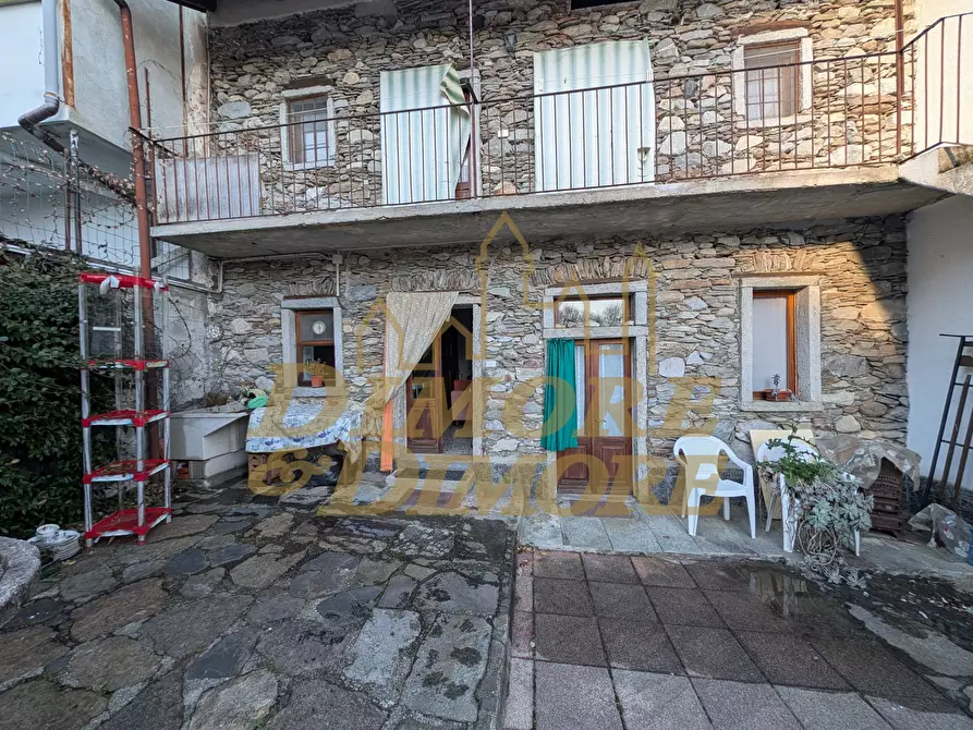 Immagine 8 di Casa indipendente in vendita  a Casale Corte Cerro
