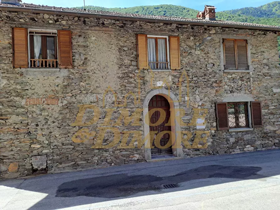 Immagine 72 di Rustico / casale in vendita  a Cannobio