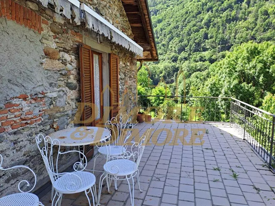 Immagine 42 di Rustico / casale in vendita  a Cannobio