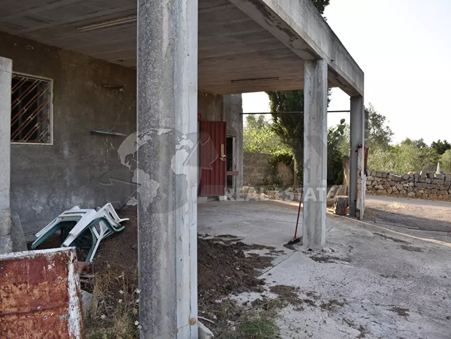 Immagine 31 di Villa in vendita  in Strada Comunale Castello Forcignano 26 a Galatone