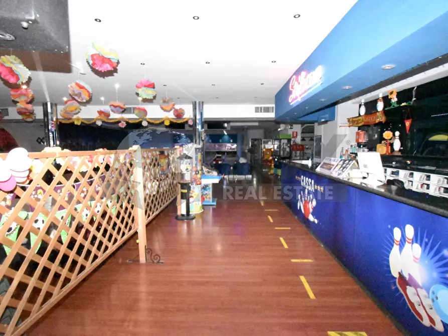 Immagine 9 di Attività artigianale in vendita  in Via Catanzaro 4 a Lecce