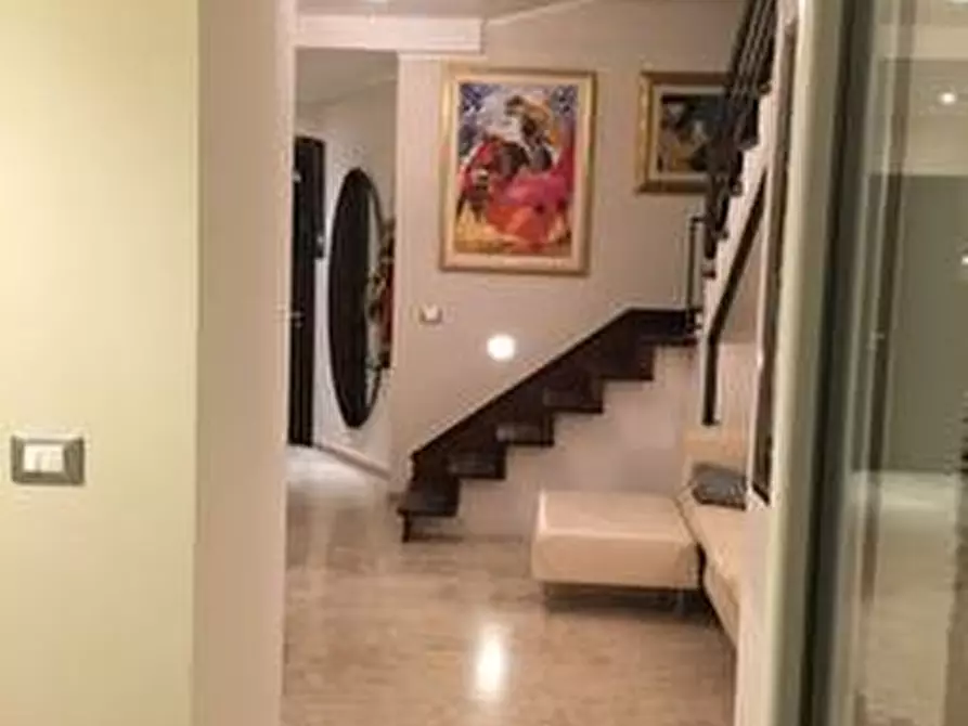 Immagine 25 di Villa in vendita  in VIA PIAVE a Lanciano