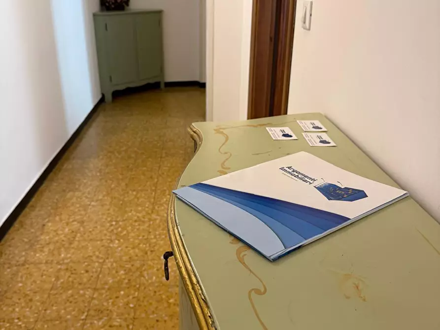 Immagine 27 di Quadrilocale in vendita  in Corso Armando Diaz a Alassio