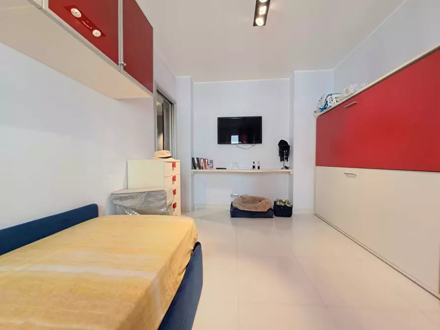 Immagine 14 di Appartamento in vendita  in Via Bogliolo a Alassio